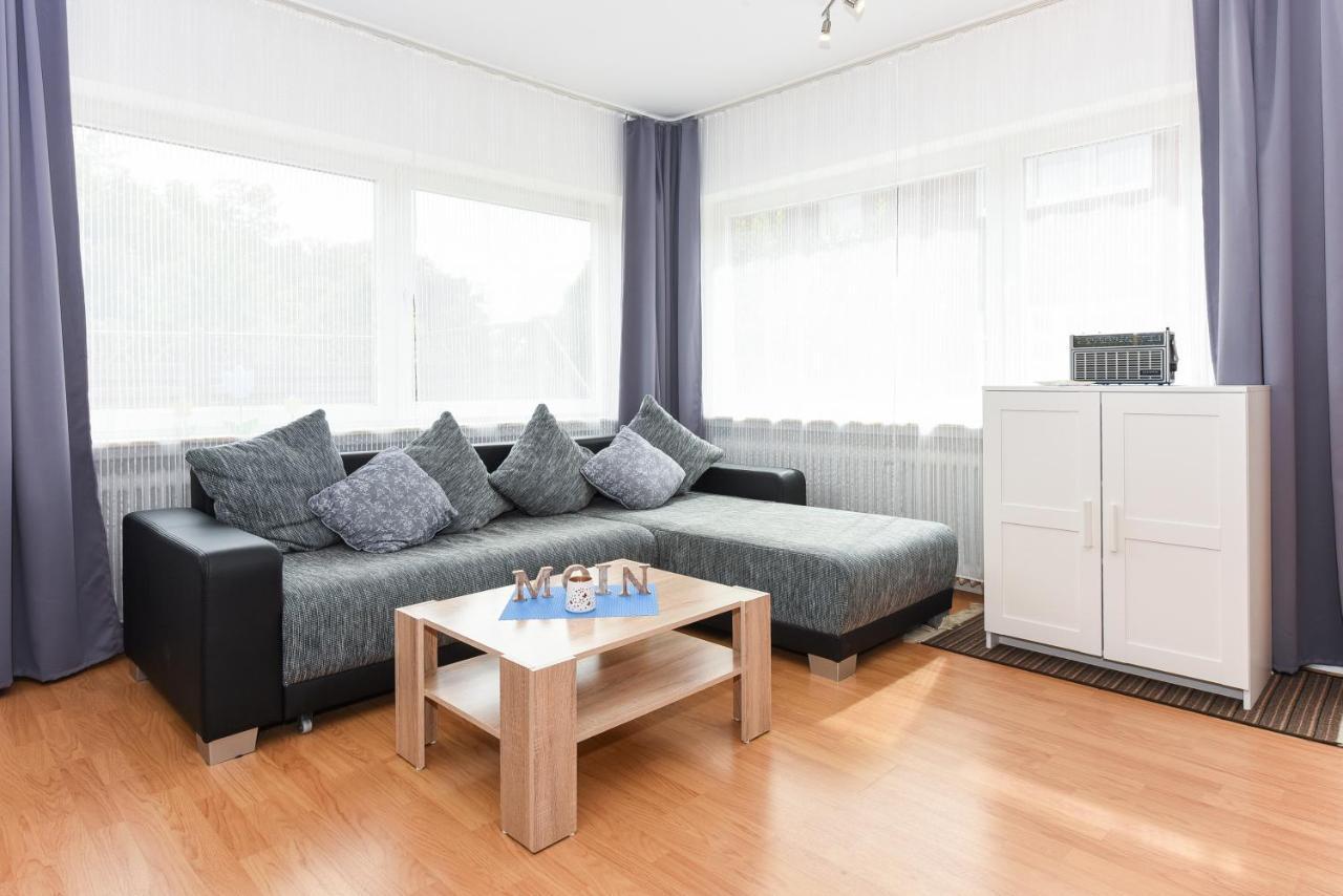 Ferienwohnungen Im Haus Waterkant Neuharlingersiel Exteriör bild